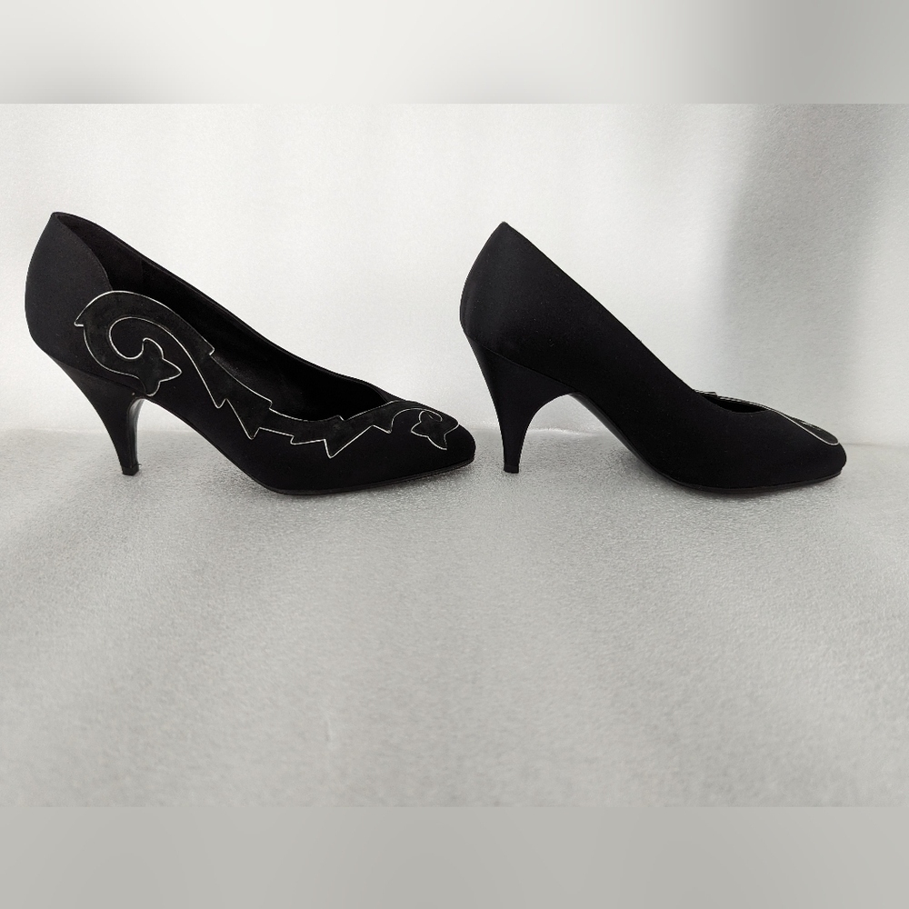 Vero Cuoio satin embroidery details heels for teens size 34 - Picture 4 of 10